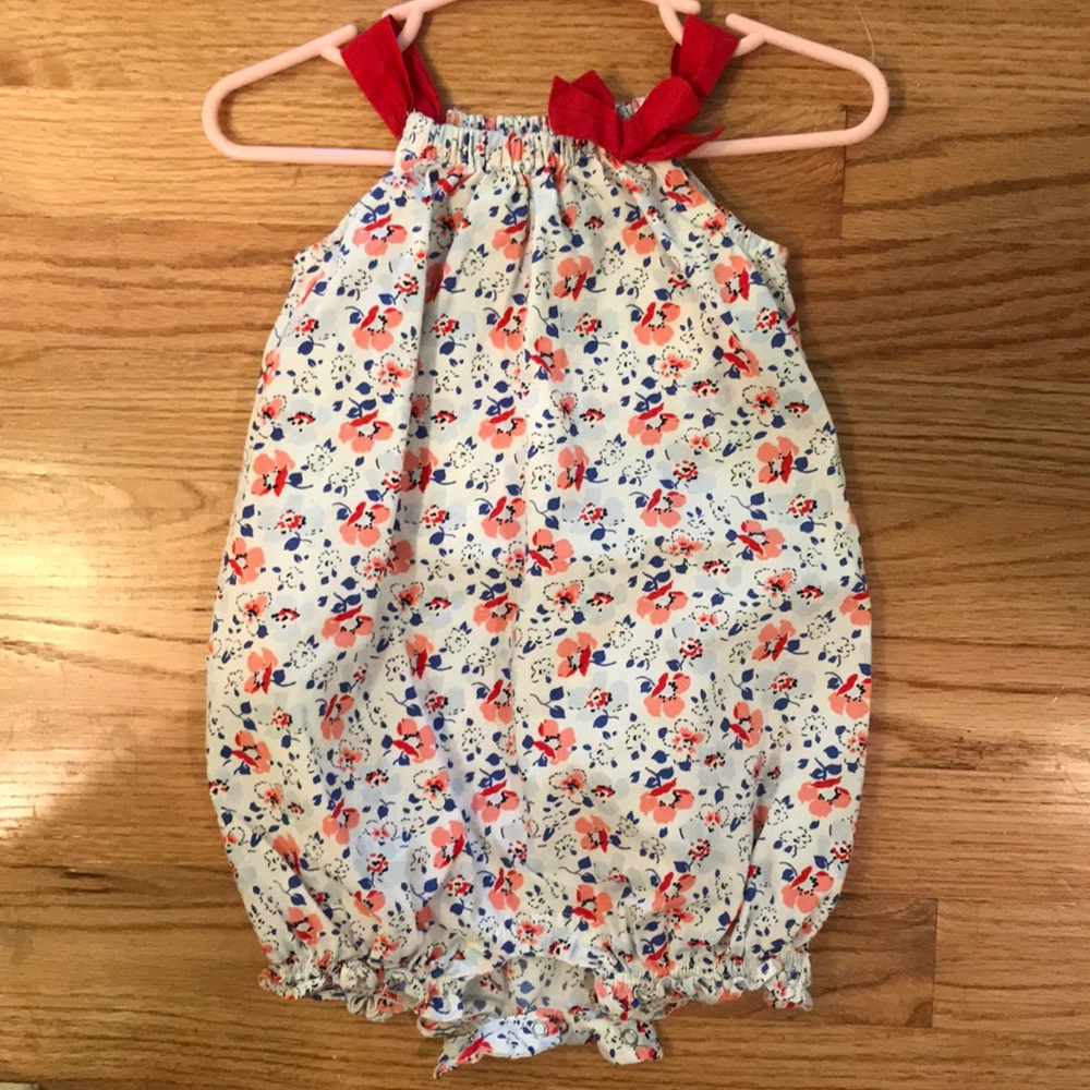 Baby gap red floral romper size 6-12 months.